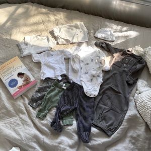 #2 Newborn Bundle 10 pieces+book